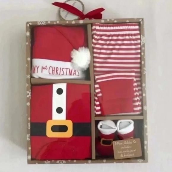 (NWT) Santa “My 1st Christmas” 4 Piece Baby Holiday Set, 0-6 Months - Picture 1 of 8